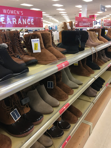 Department Store «Marshalls», reviews and photos, 5720 Lakewood Towne Center Blvd SW, Lakewood, WA 98499, USA