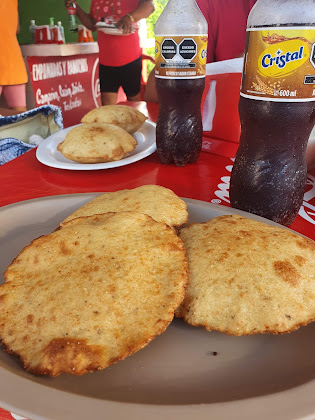 Plats et boissons hôtels Cabañas Laguna 24327 Isla Aguada