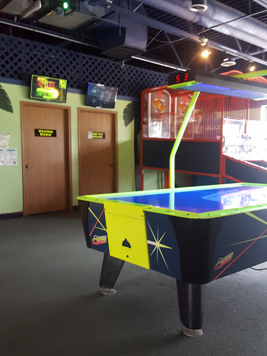 Amusement Center «LaserLite», reviews and photos, 4505 E 3rd St, Bloomington, IN 47401, USA