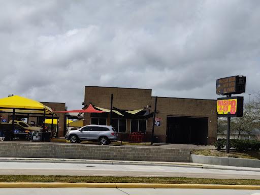 Car Wash «Grand Slam Car Wash & Lube», reviews and photos, 2626 W Walker St, League City, TX 77573, USA