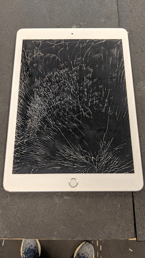 Cell Phone Store «Lifeline Rescue Cell Phone Repair», reviews and photos, 19 E Oak Ridge Dr, Hagerstown, MD 21740, USA