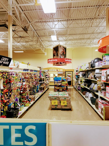 Pet Supply Store «PetSmart», reviews and photos, 1700 Norman Dr #200, Valdosta, GA 31601, USA