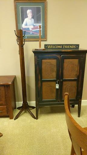 Furniture Store «Clear Creek Amish Furniture», reviews and photos, 1558 OH-73, Waynesville, OH 45068, USA
