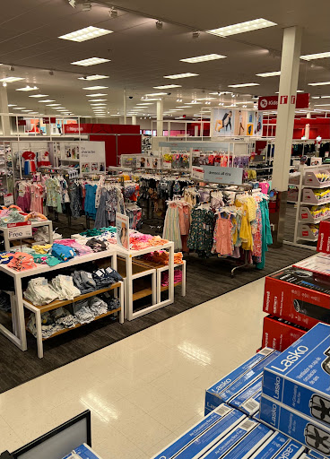 Department Store «Target», reviews and photos, 310 Daniel Webster Hwy, Nashua, NH 03060, USA