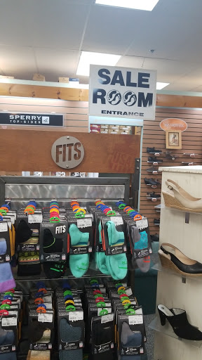 Shoe Store «Sound Feet Shoes», reviews and photos, 4711 S Croatan Hwy # 10, Nags Head, NC 27959, USA