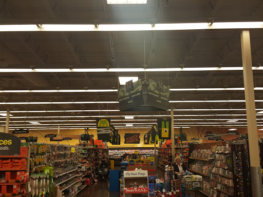 Grocery Store «Kroger», reviews and photos, 4777 Kenard Ave, Cincinnati, OH 45232, USA