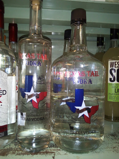 Liquor Store «R & H Liquor Stores», reviews and photos, 1662 TX-337 Loop, New Braunfels, TX 78130, USA