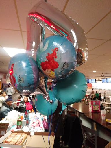 Bowling Alley «Wickliffe Lanes», reviews and photos, 30315 Euclid Ave, Wickliffe, OH 44092, USA