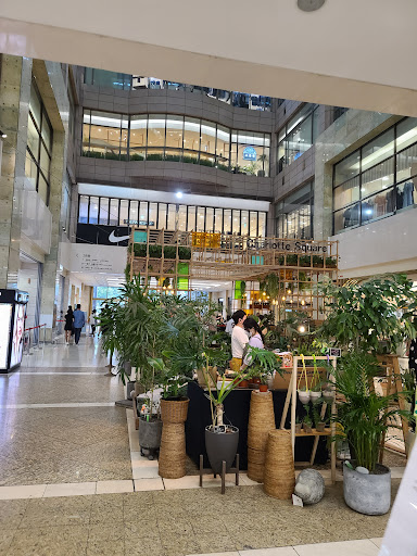 책상 구매 매장 서울