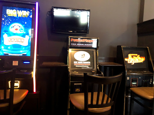 Golf Course «Coulee Golf Bowl», reviews and photos, 100 Green Coulee Rd, Onalaska, WI 54650, USA