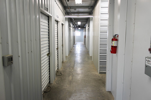 Self-Storage Facility «EZ STORAGE ELK GROVE», reviews and photos, 8650 W Stockton Blvd, Elk Grove, CA 95758, USA