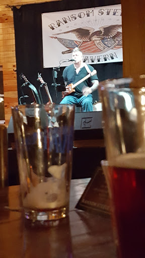 Live Music Venue «Ransom Steele Tavern», reviews and photos, 552 Main St, Apalachin, NY 13732, USA