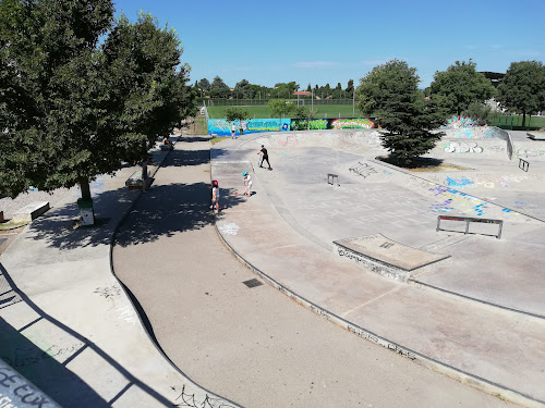 Skatepark à Saint-Rémy-de-Provence
