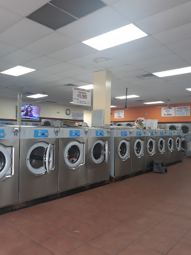 Laundromat «L&Z Laundry», reviews and photos, 6825 Frankford Ave, Philadelphia, PA 19135, USA