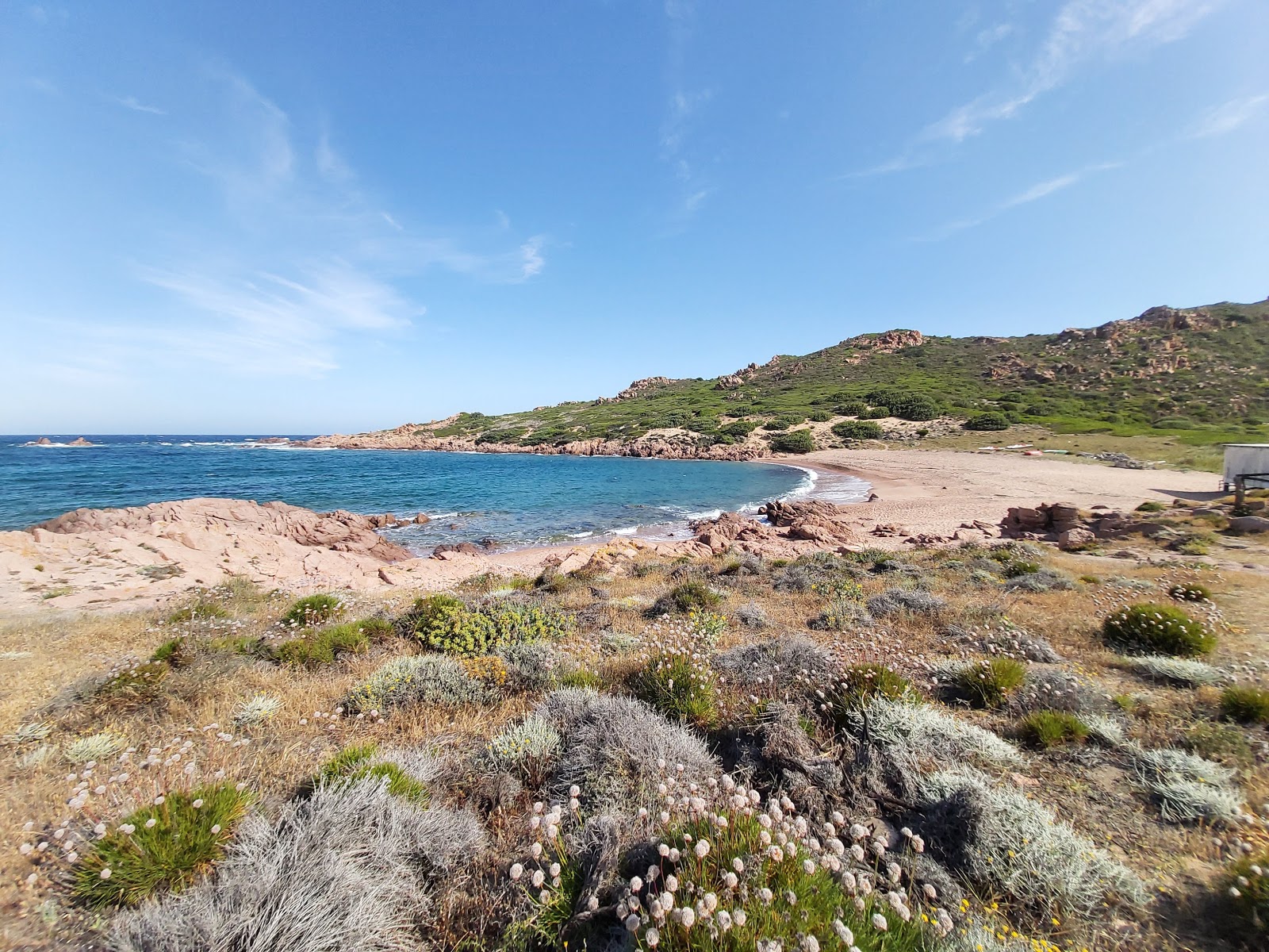 Foto von Cala Sarraina befindet sich in natürlicher umgebung