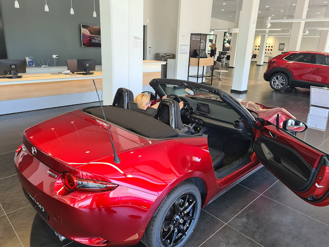 Mazda - MG AutoOne ΓΛΥΦΑΔΑ - Γλυφάδα