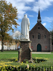 Alexiuskerk in begijnhof Dendermonde