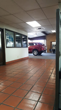 Hanlees Hilltop GMC - Photo 8 - Car repair in Richmond, CA, Vallejo