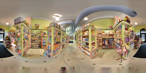 Toy Store «Adventures In Toys», reviews and photos, 250 W Maple Rd, Birmingham, MI 48009, USA