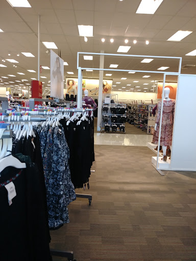 Department Store «Target», reviews and photos, 975 Rockland Rd, Lake Bluff, IL 60044, USA