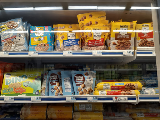 Supermarket «Hy-Vee», reviews and photos, 500 37th St NW, Rochester, MN 55901, USA