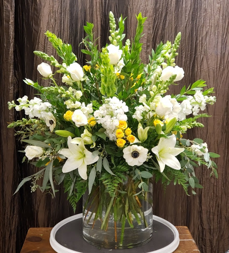 Florist «Absolutely Flowers», reviews and photos, 206 Keys Ferry St, McDonough, GA 30253, USA