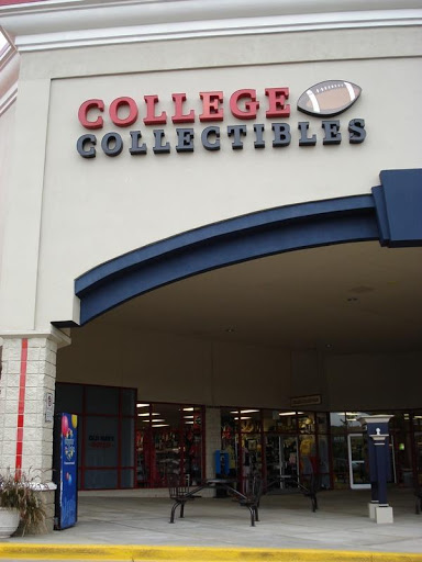 College Collectibles, 1000 Stanley K Tanger Blvd, Locust Grove, GA 30248, USA, 