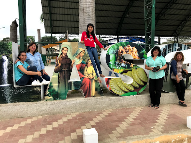 GABINETE DE BELLEZA TAURO, Jipijapa - Jipijapa