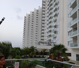 Corporativo Malecón Américas photo