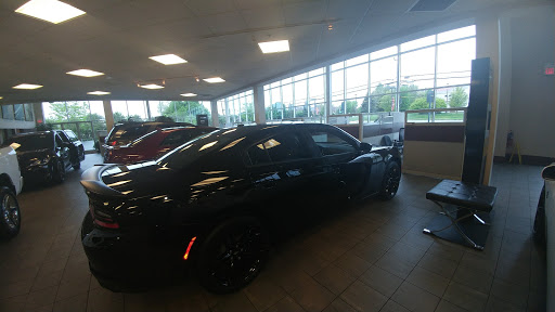 Chrysler Dealer «Rochester Hills Chrysler Jeep Dodge Ram», reviews and photos, 1301 S Rochester Rd, Rochester, MI 48307, USA