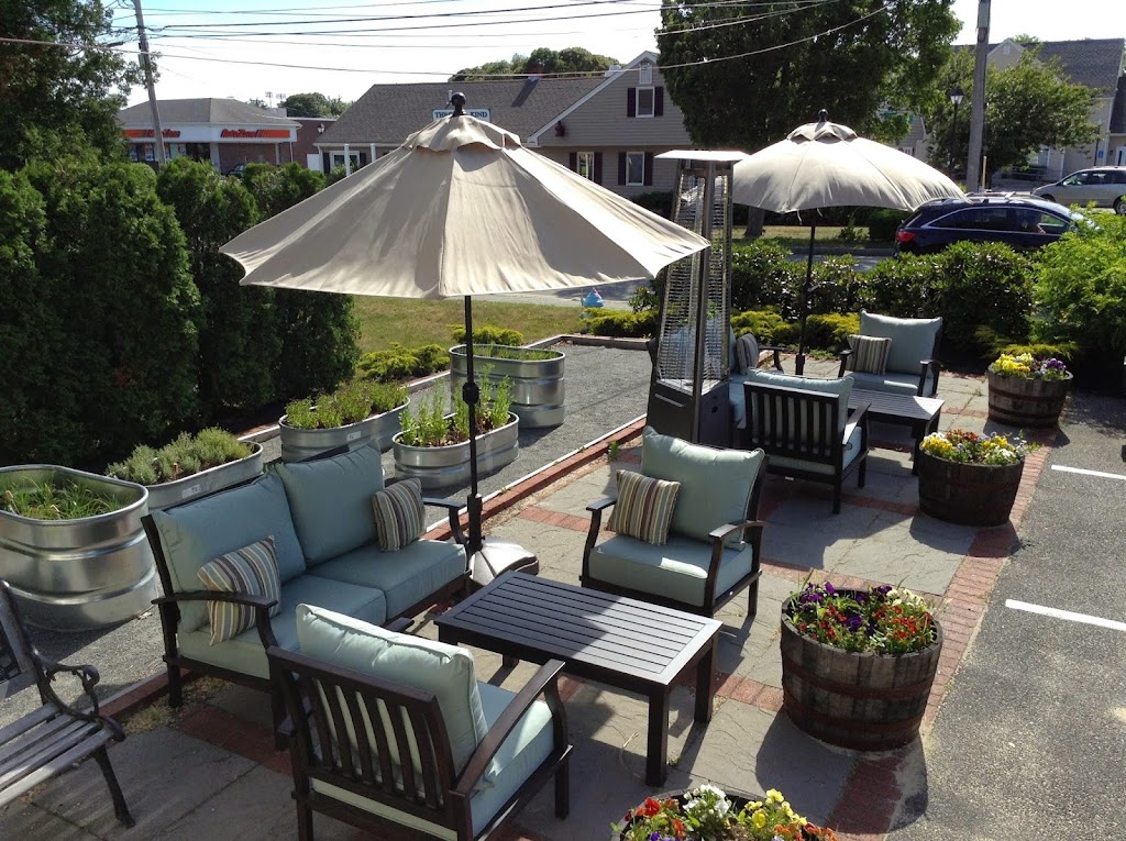 C Salt Wine Bar & Grille 02540