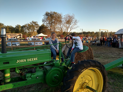 Tourist Attraction «Green Hand Farm Park», reviews and photos, 5000 Nursery Ln, Gloucester Courthouse, VA 23061, USA