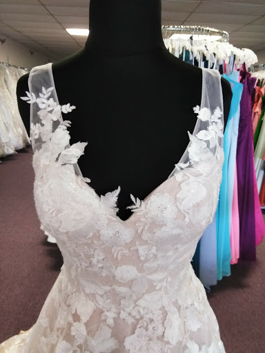 Bridal Shop «JC Bridal and Formals», reviews and photos, 1812 Pulaski Hwy, Edgewood, MD 21040, USA