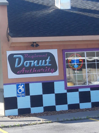 Donut Shop «Regional Donut Authority», reviews and photos, 207 Oswego St, Liverpool, NY 13088, USA