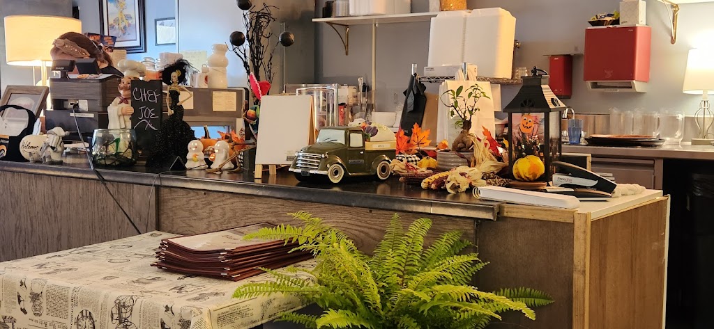 Baby Boomers' Cafe 18210