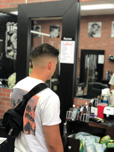 Barber Shop «Avenue Barbershop», reviews and photos, 68-32 Myrtle Ave, Glendale, NY 11385, USA