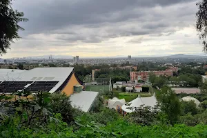 Mirador Fuentes Brotantes image