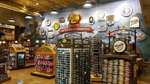 Sporting Goods Store «Bass Pro Shops», reviews and photos, 1000 Bass Pro Dr NW, Altoona, IA 50009, USA