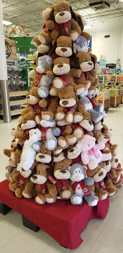 Pet Supply Store «PetSmart», reviews and photos, 1236 Greenbrier Pkwy, Chesapeake, VA 23320, USA