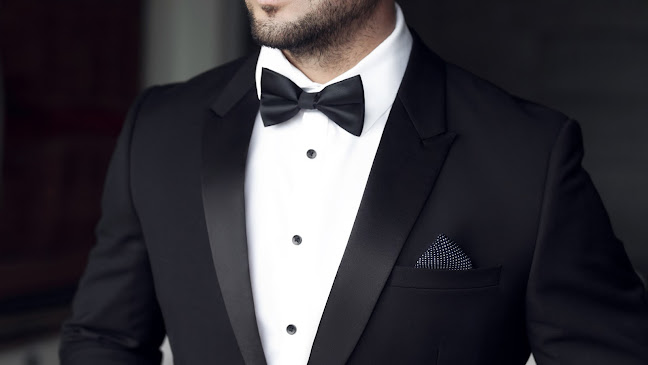 Vizarro Moda Męska. Garnitury Ślubne,Biznesowe,Młodzieżowe,Szycie na miarę.