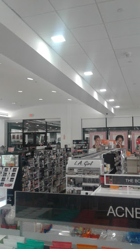 Hair Salon «Ulta Beauty», reviews and photos, 4803 Concord Pike, Wilmington, DE 19803, USA