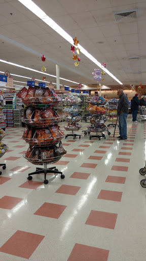 Grocery Store «Market Basket», reviews and photos, 139 Endicott St, Danvers, MA 01923, USA