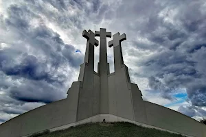 Three Crosses Monument image