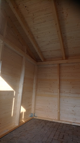 Opinii despre Ács, Tetőfedés, Faház, Kocsibeálló, Pergola în Dunakeszi - Építőipari vállalkozás