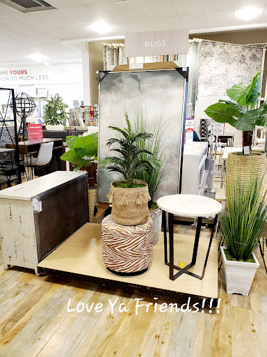 Department Store «HomeGoods», reviews and photos, 2731 N Elston Ave, Chicago, IL 60647, USA