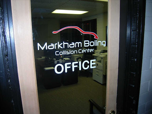 Auto Body Shop «Markham & Boling Body Shop», reviews and photos, 1133 E Walnut St, Pasadena, CA 91106, USA