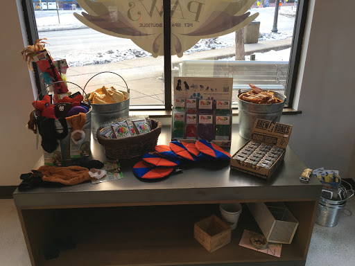 Pet Groomer «ÅSKA Pet Spa & Boutique», reviews and photos, 197 E 7th St, St Paul, MN 55101, USA