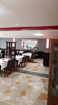 Atmosphère du Restaurant portugais O'Lombada à Le Bourget - n°13