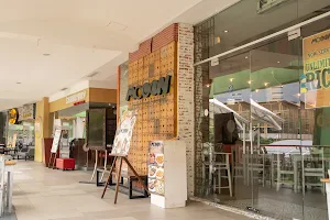 Mooon Café - Ayala Terraces image