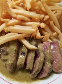Steak frites du Restaurant de viande Le Relais de Venise - son entrecôte à Paris - n°5